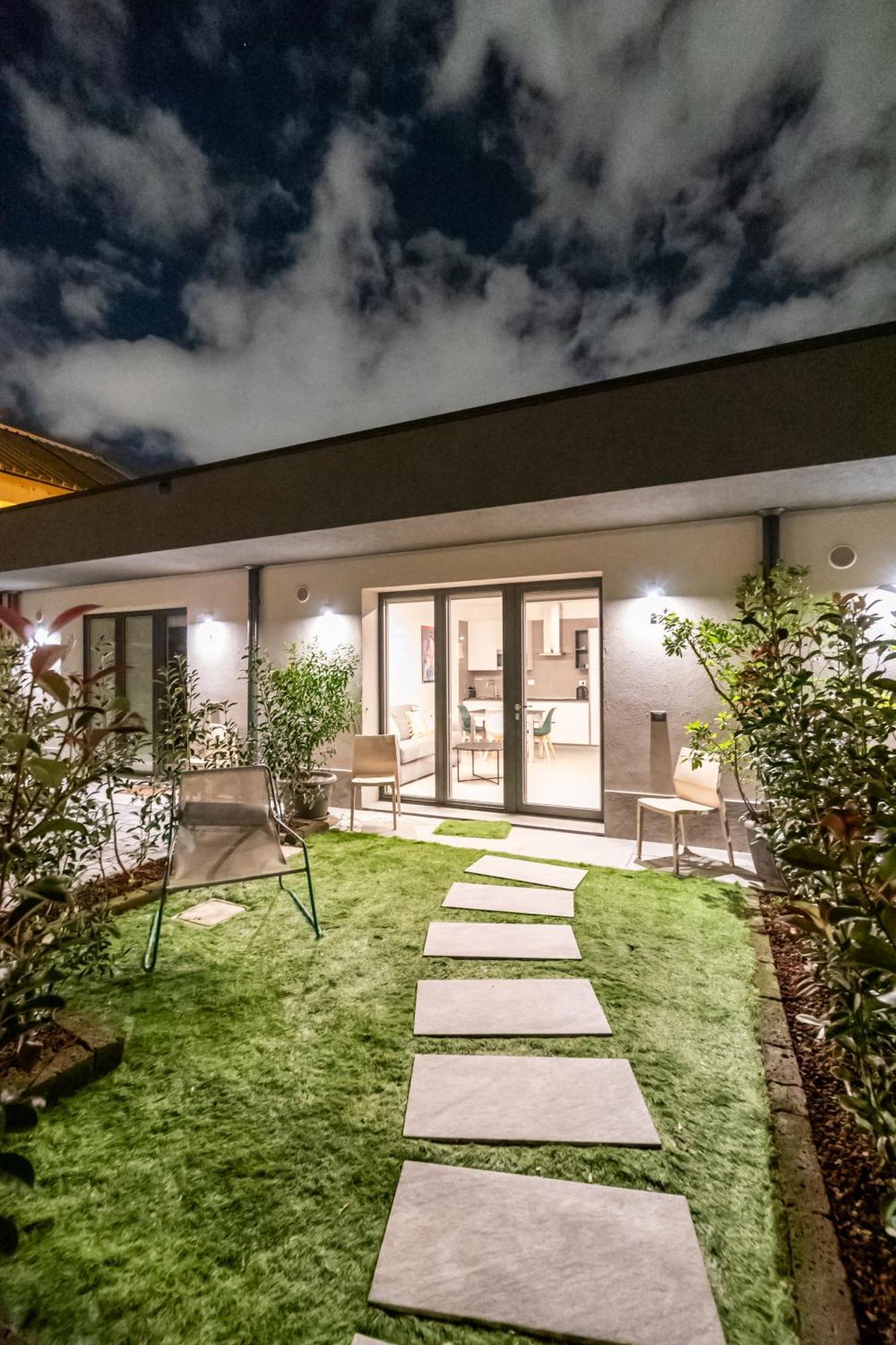 ミラノUrban Garden Lofts By Blue Velvet Livingsアパートメント エクステリア 写真